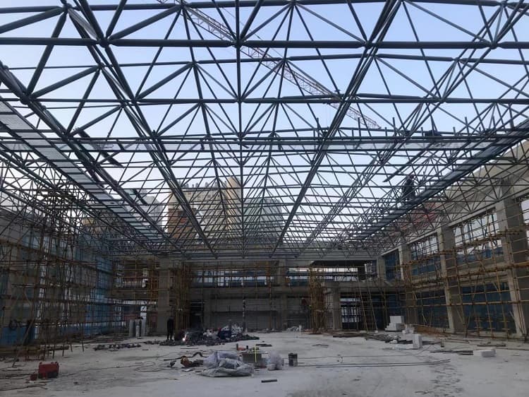 洛阳第一附属小学体育馆网架